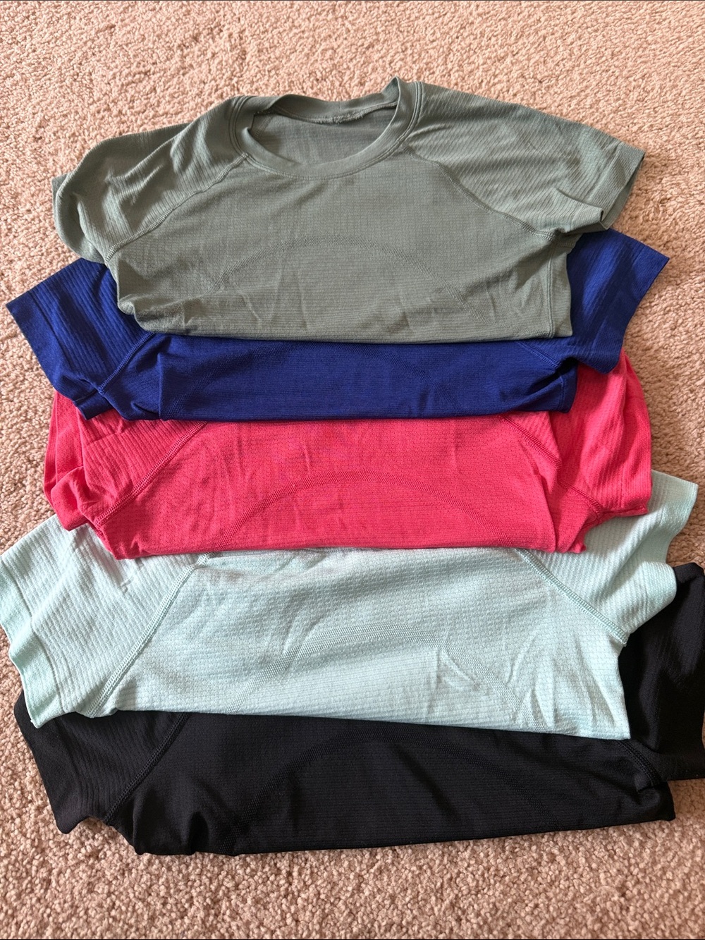 Swiftly Tech Cropped Short Sleeve Shirt (Final $)